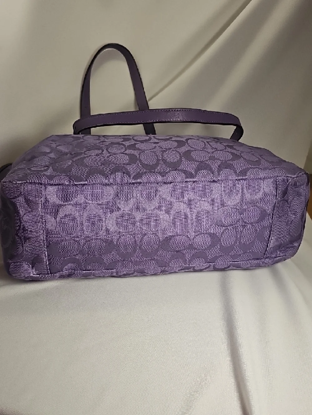 Coach Purple Signature Tote with Matching Wallet and Checkbook Cover - Picture 6 of 16